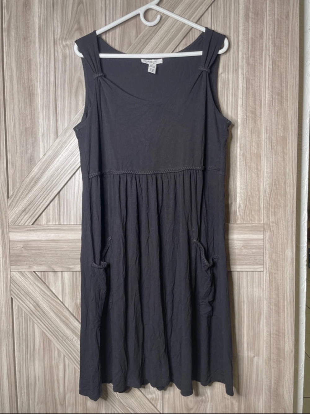 Style & Co. Black Sleeveless Gathered Knit Dress with Pockets